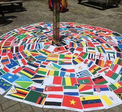 Paper World Flags MAIN